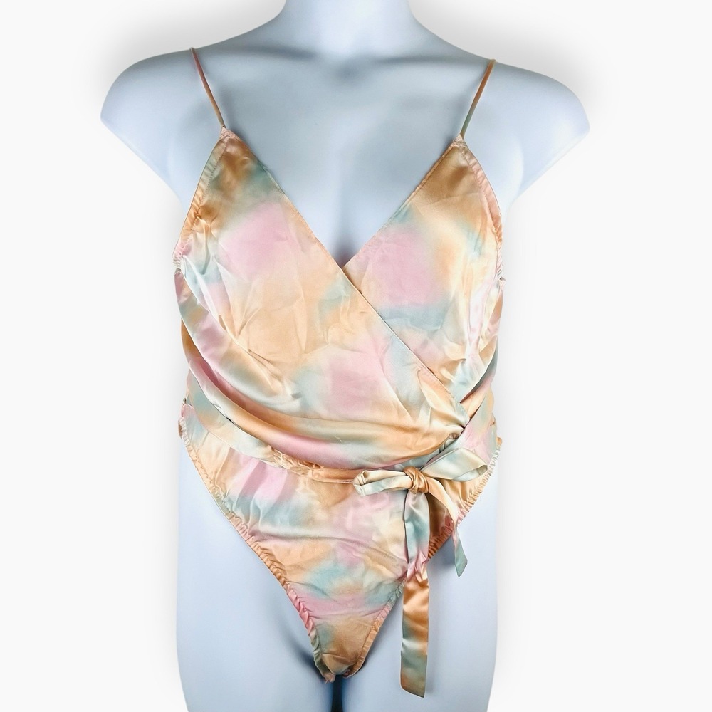 Shirley of Hollywood Bodysuit Medium Teddy High Cut Lingerie Tie Belt Pink Peach